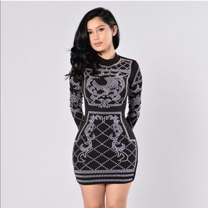 NWT. Fashion Nova Royalty Dress-Black
